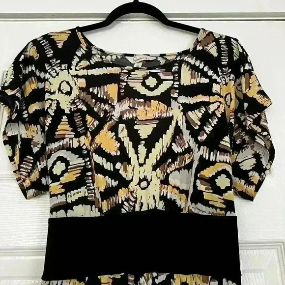 Speechless Maternity Blouse - Picture 2 of 6